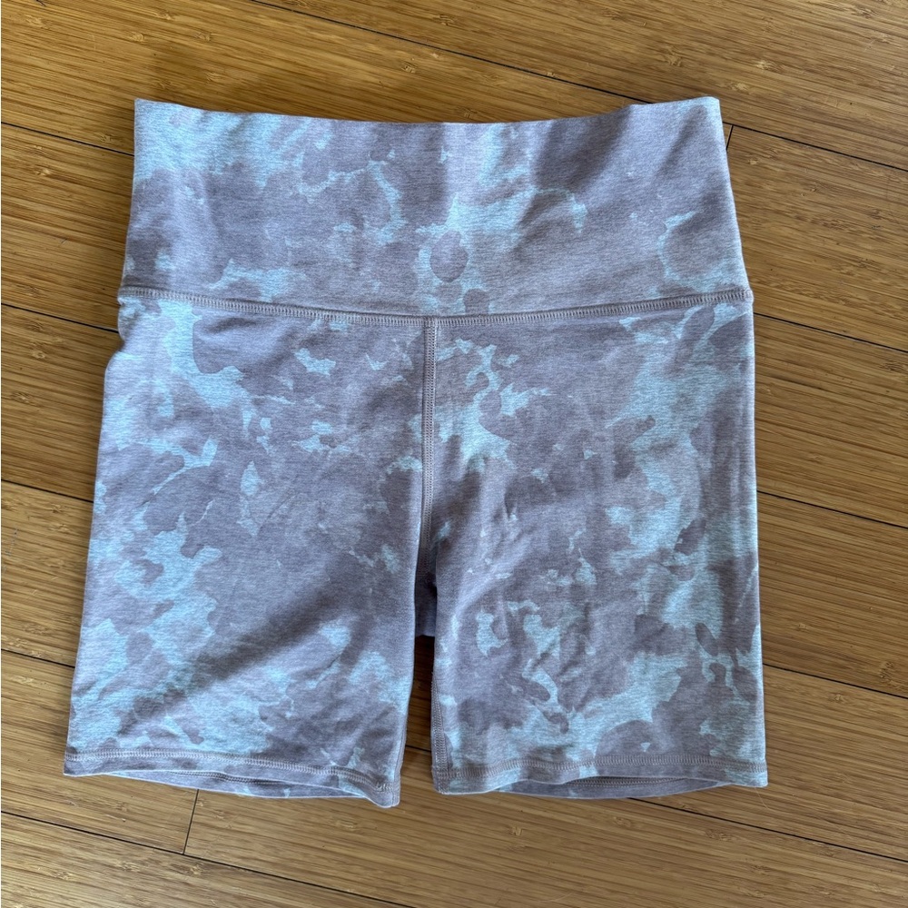 Vuori Women’s Clean Elevation Shorty - Pink Camo, Size Small